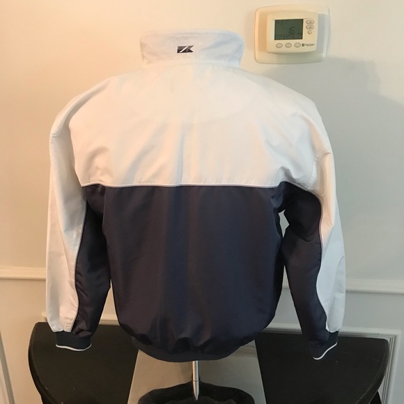 Cutter & Buck Women’s 1/2 Zip Top - Picture 4 of 8